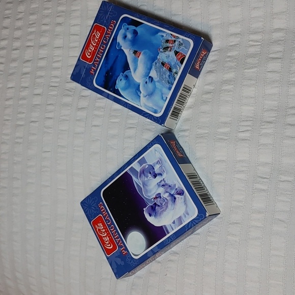 2/$30 2005 Collectible Coca- Cola Polar Bears Tin with 2 decks of Playing Cards - Picture 4 of 9